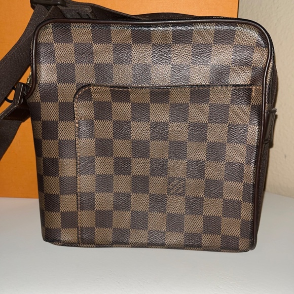 Louis Vuitton Damier Olva Bag PM - Picture 1 of 16